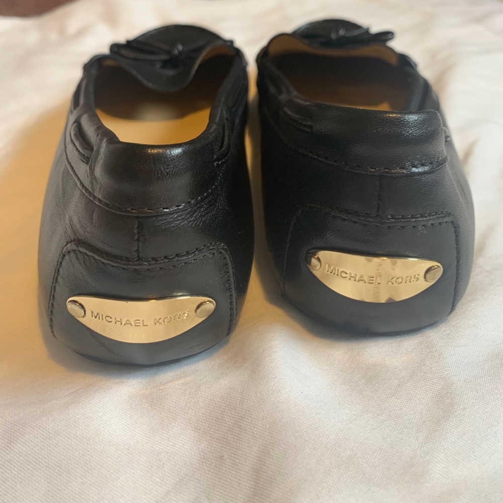 Micheal Kors black leather loafers - Picture 2 of 5
